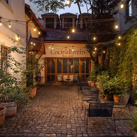 Delightful Old Town 아파트 *